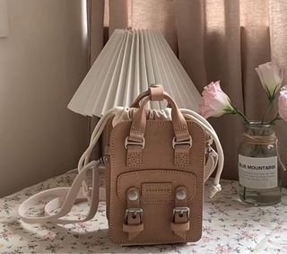 (Category: ) located in . Submitted by siyeon (Listing ID 1213213253, Image 1). Description: .