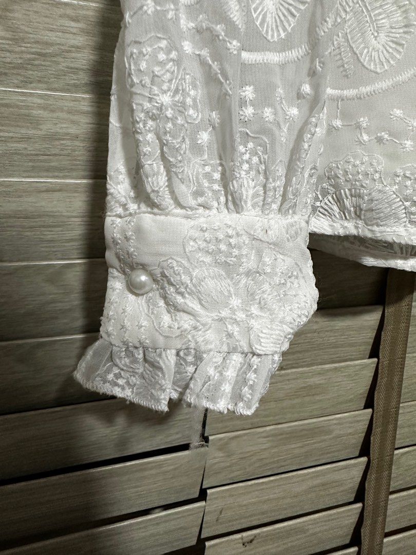 Elegant top lace top
