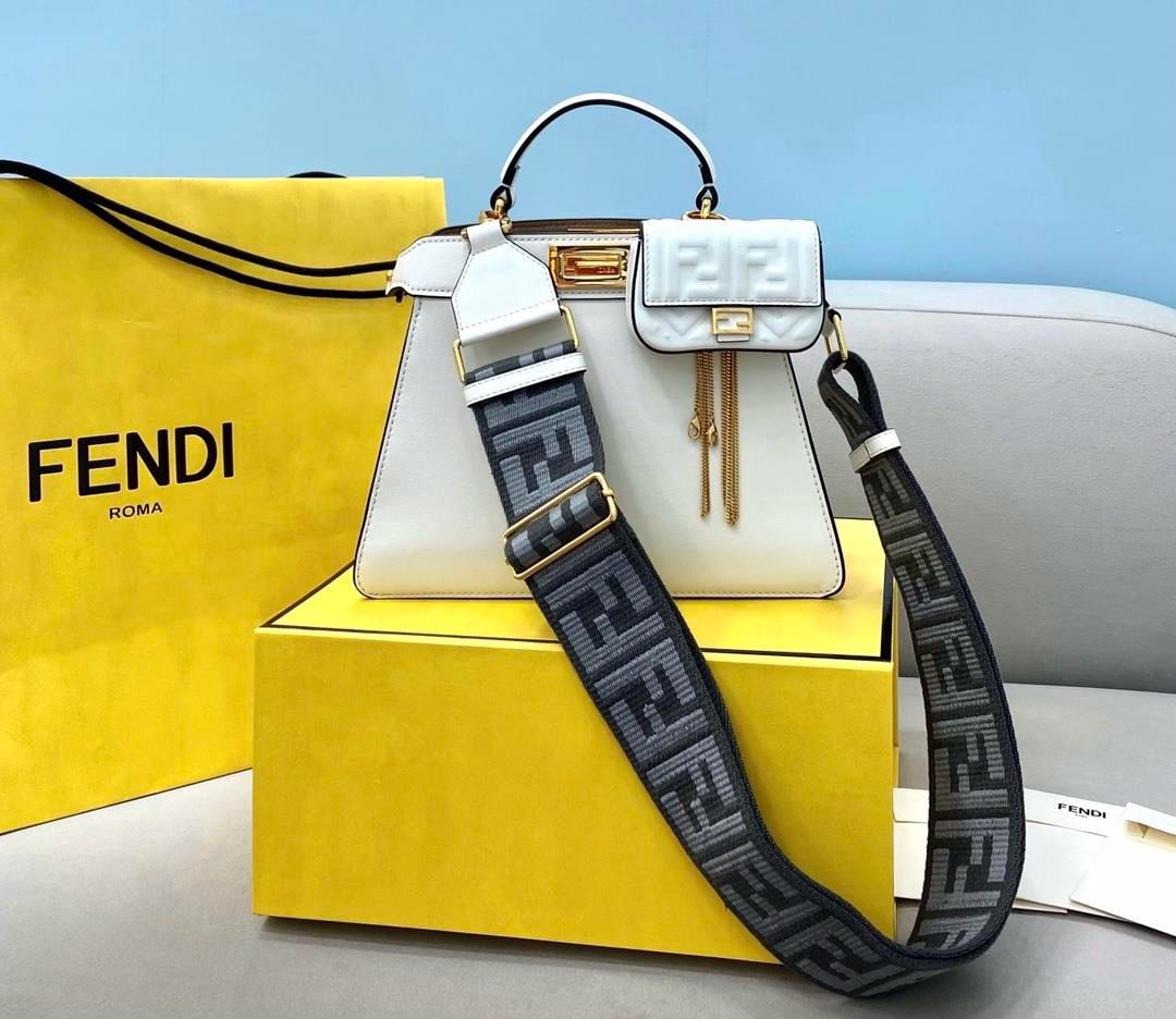 Fendi bag with thick strap store