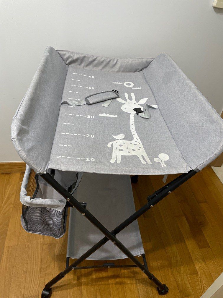 Travel Landmarks Waterproof Foldable Diaper Changing Mat – Non-Slip EVA Foam Baby Changing Pad with Cartoon World Icons, Portable Travel & Nursery Essentials