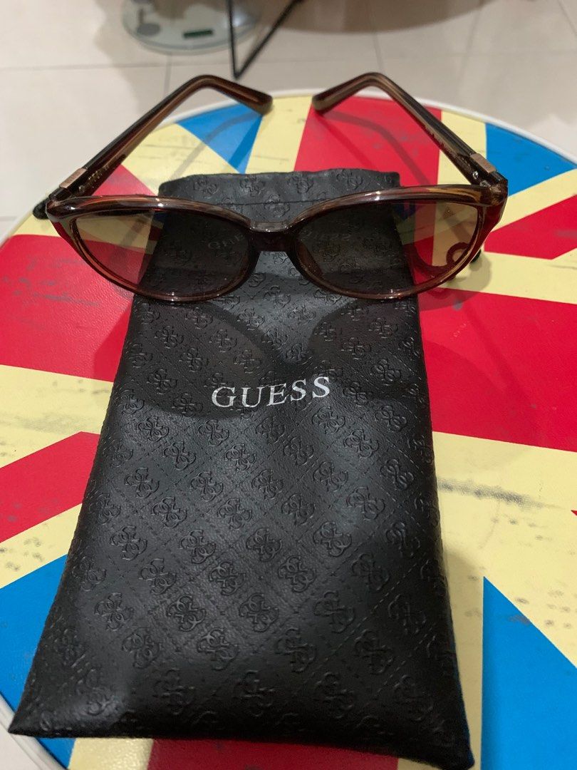Guess Sunglasses with pouch Women s Fashion Watches