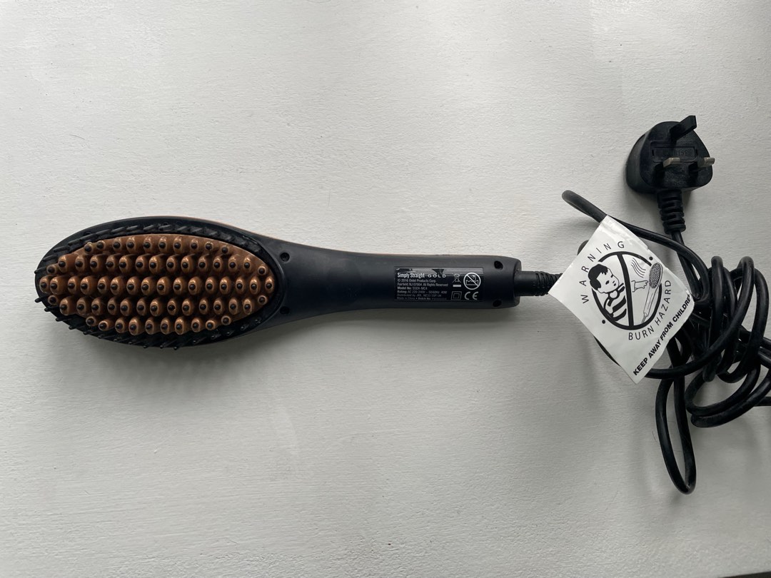 Heated Hair Brush, Beauty & Personal Care, Hair on Carousell
