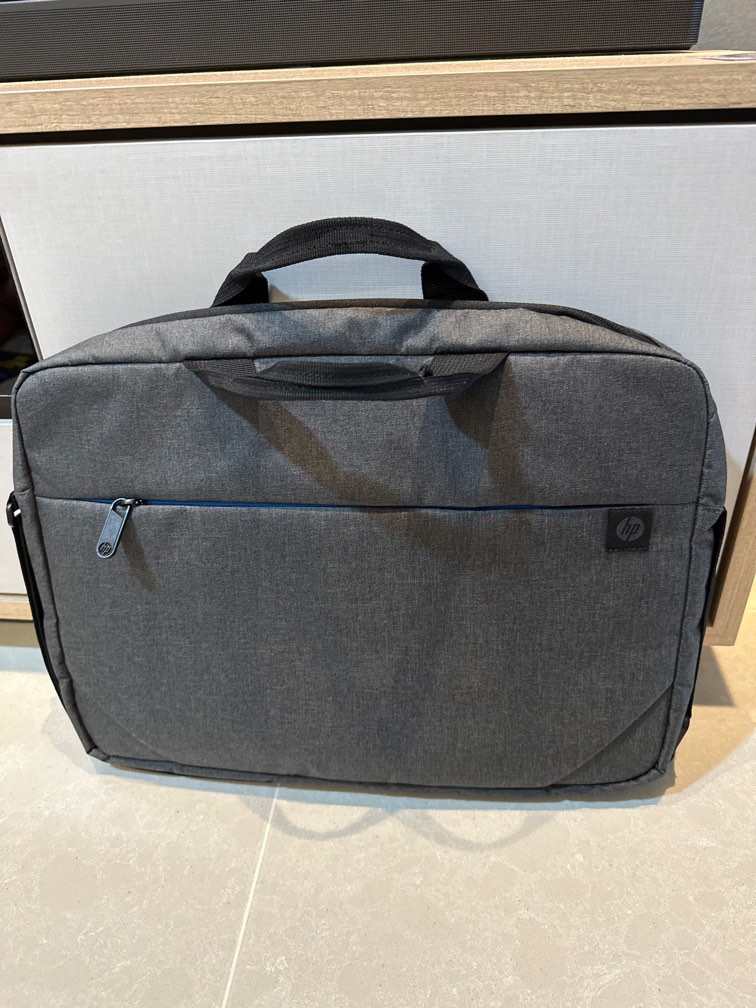HP laptop bag, Computers & Tech, Parts & Accessories, Laptop Bags