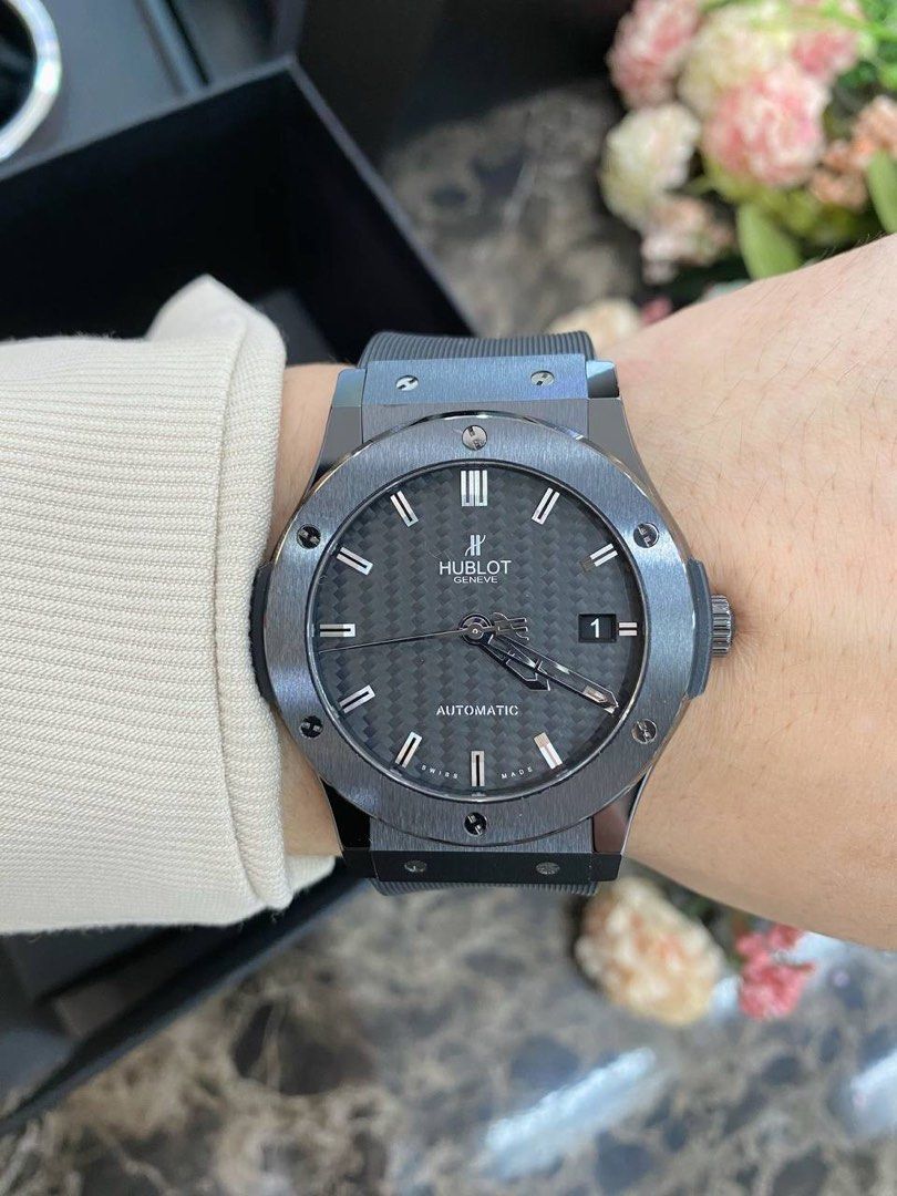 Hublot black sales magic ceramic