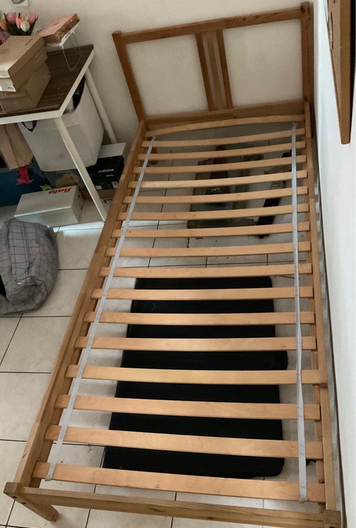 Ikea Fjellse single bed frame set (IKEA discontinued item), Furniture