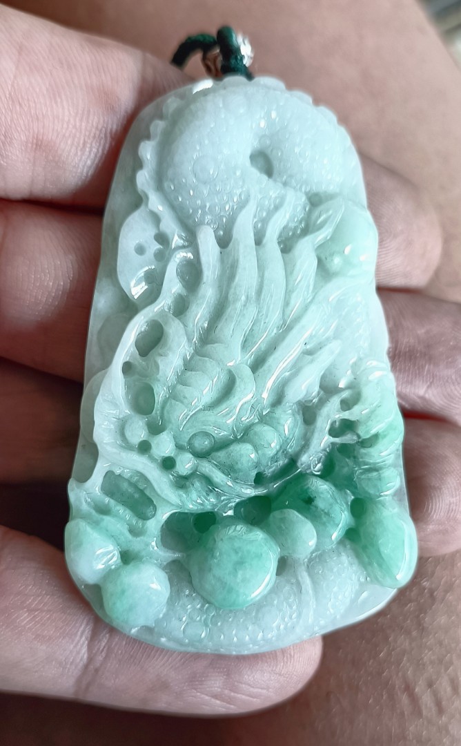 jade pendant price