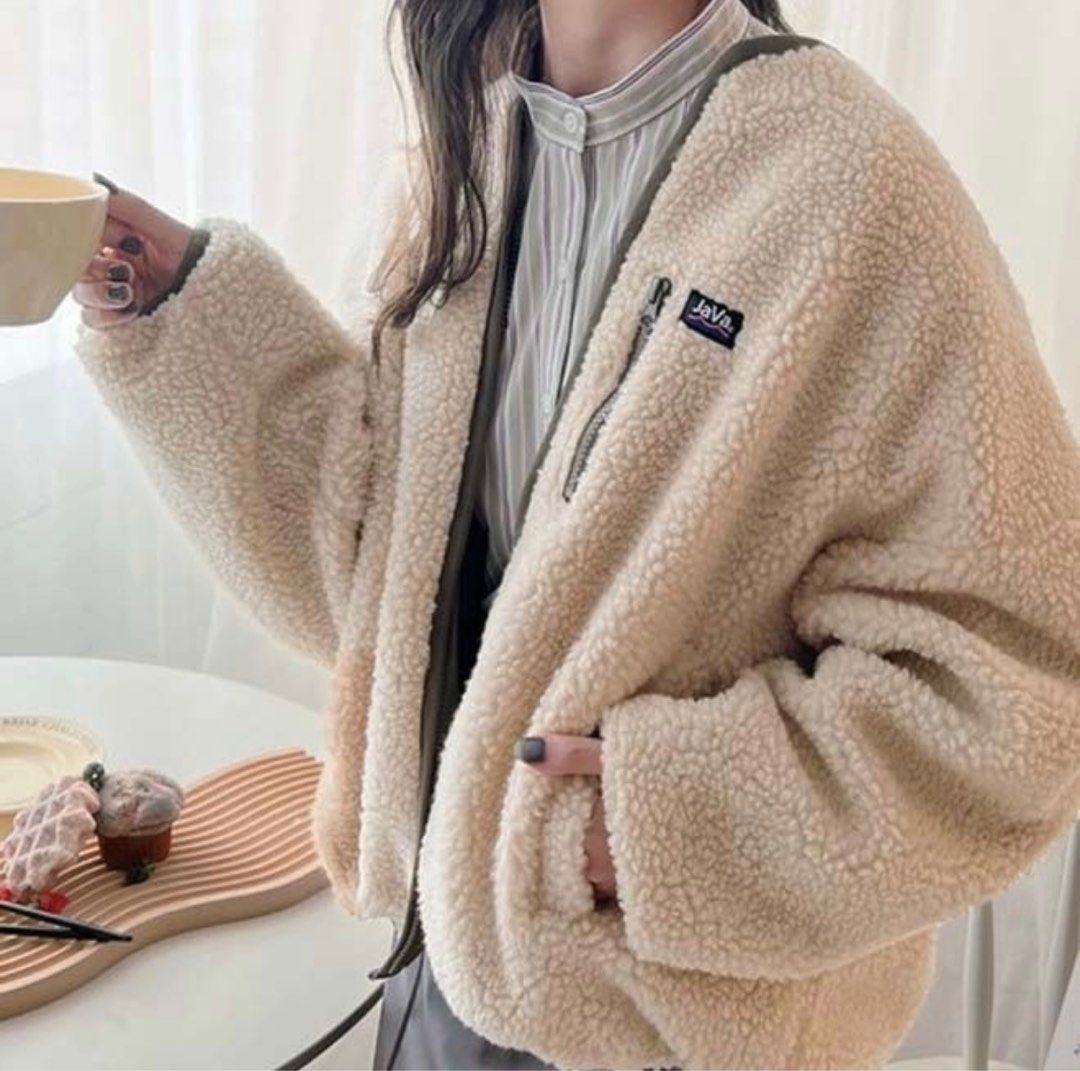 Java Collarless Reversible Piping Jacket, 女裝, 外套及戶外衣服- Carousell