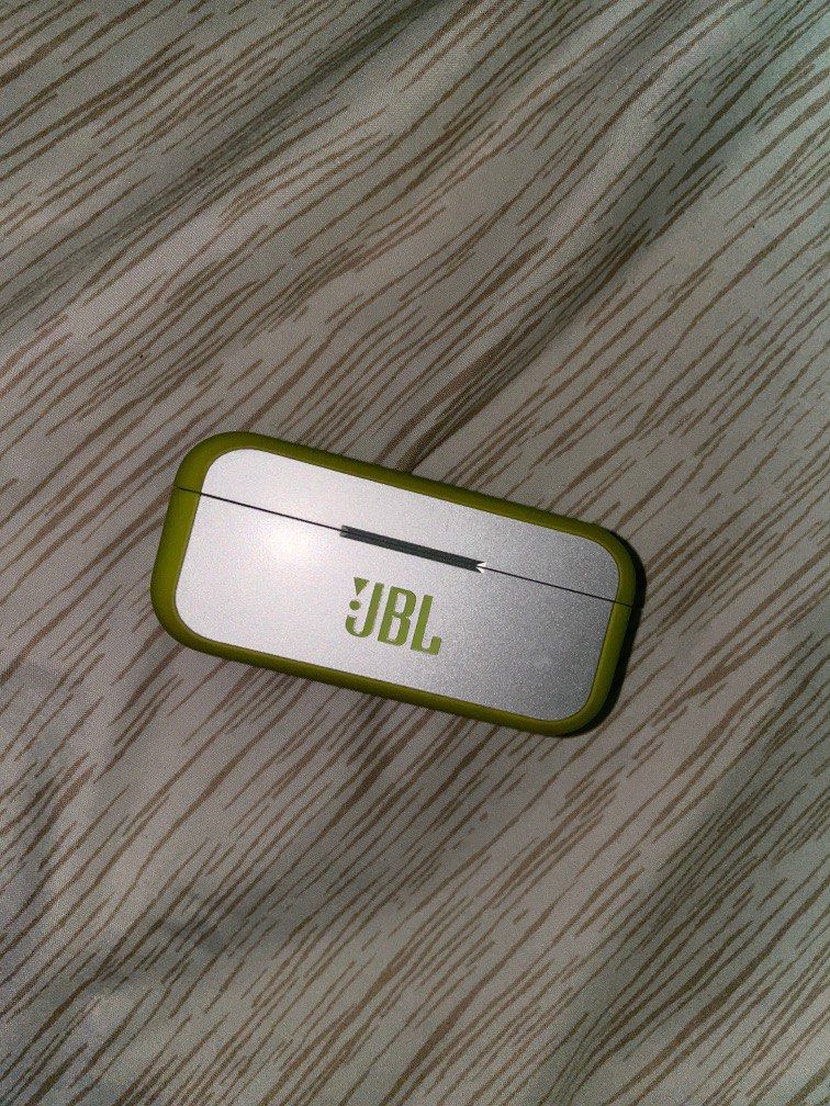 JBL Reflect Flow, Audio, Earphones on Carousell