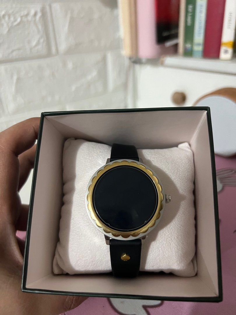 Kate spade scallop 2025 watch