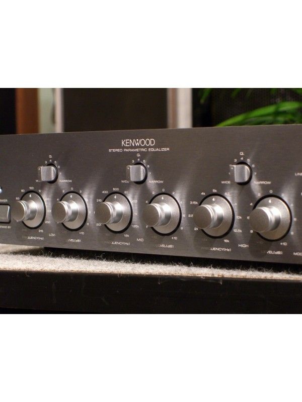 Kenwood Japan Limited Edition GE1001 Stereo Parametric Equalizer 488.90 GE990 Gold 50th