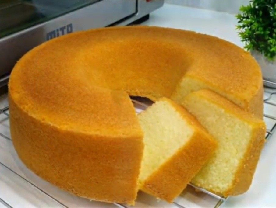 Resep Bolu Jadul (Butter Cake Method) oleh Susanti Maris - Cookpad