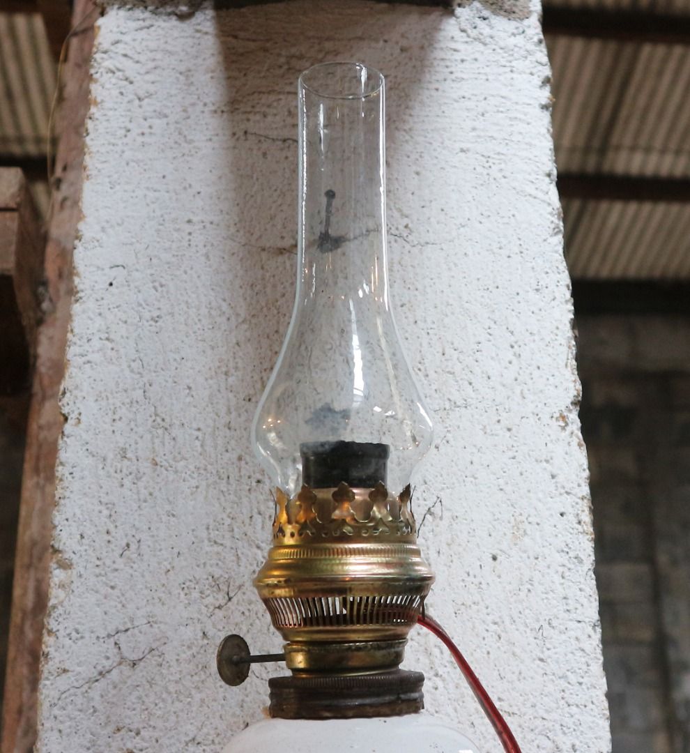 Lampu Templok Cempor Antik Kolonial, Antik, Lainnya di Carousell