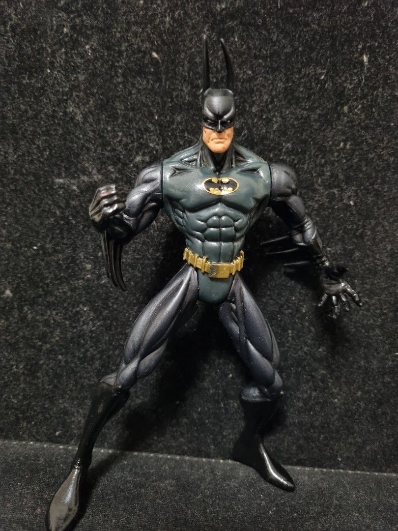Legends of the Dark Knight: Dark Knight Detective Batman, Hobbies & Toys,  Toys & Games on Carousell
