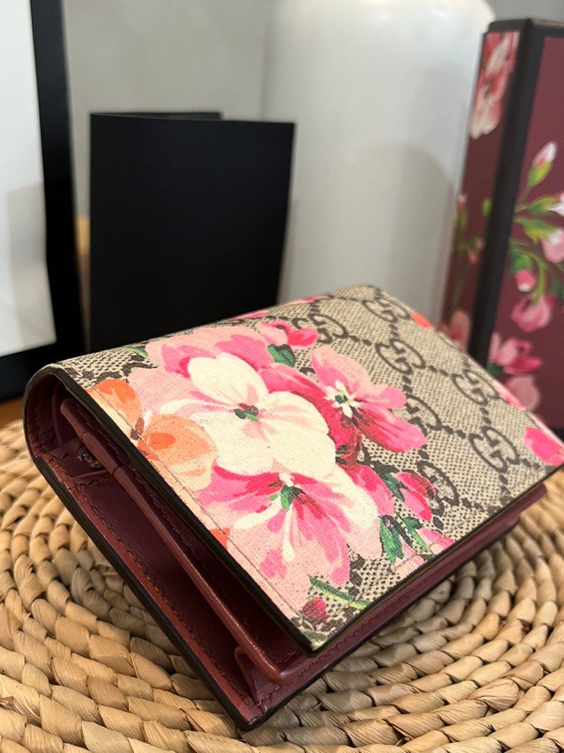 Gucci bloom card case best sale
