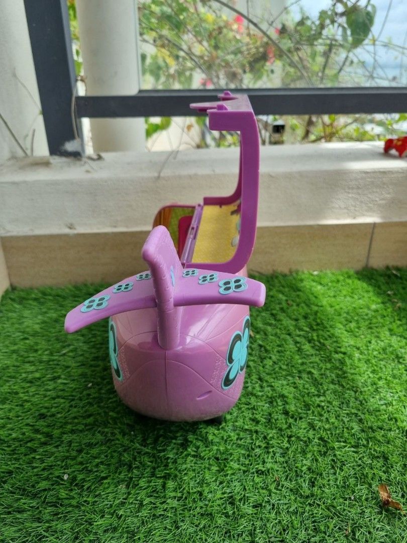 littlest pet shop jet plane blythe, Hobbies & Toys, Toys & Games on