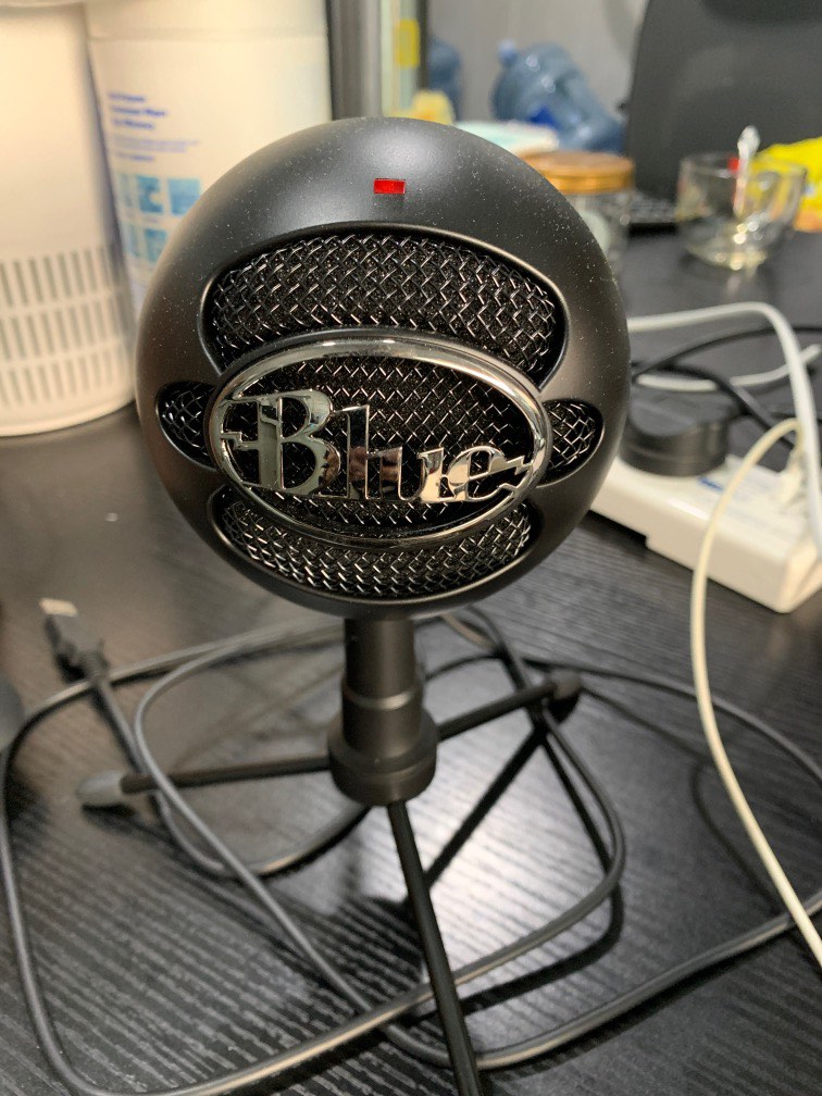 Logitech Blue Snowball Microphone, Audio, Microphones on Carousell