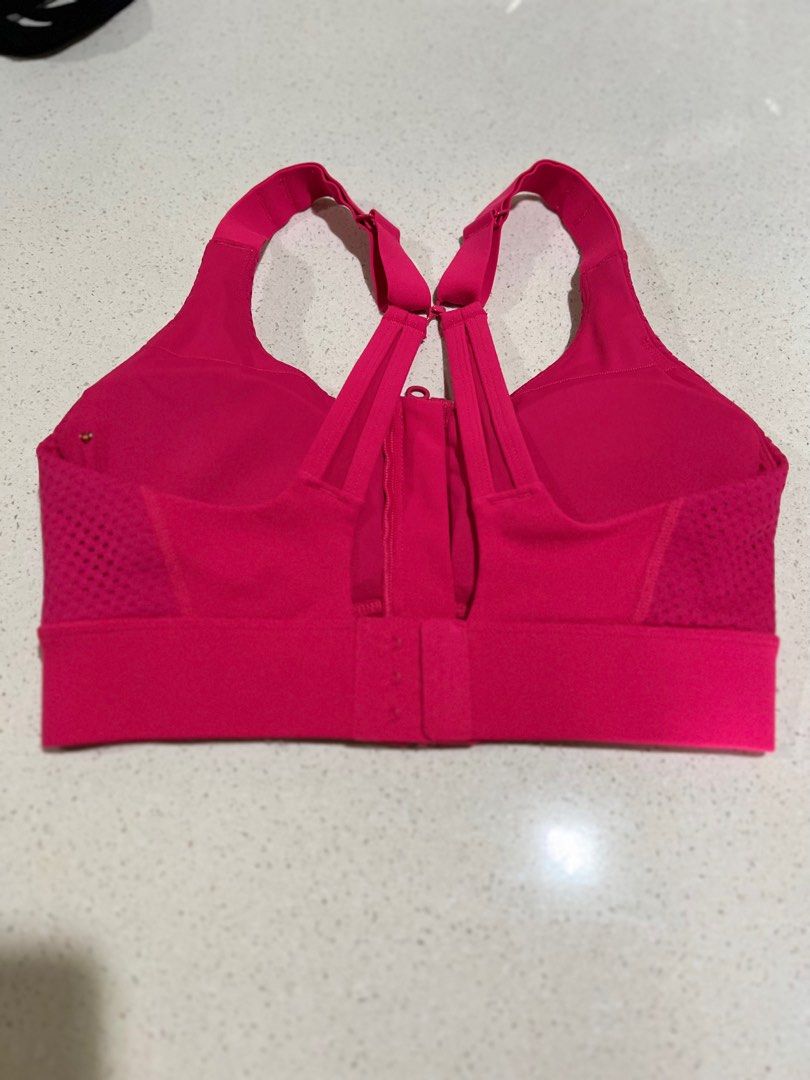 🔥Reduced from $35 ♥️ Lorna Jane for FO ♥️ THE ONE Sports Bra ♥️ Colour:  Neon Raspberry ♥️ Size: S ♥️ Original Retail Price: $99.99 , Women's  Fashion, Activewear on Carousell
