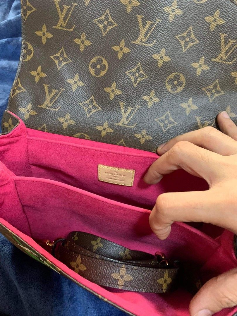 Louis Vuitton Monogram Patches Pochette Métis