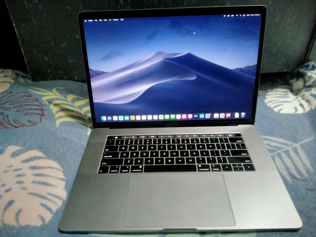 MacBook Pro 2018 15インチcorei7 16GB 256GB 直販特売中 safetec.com.br