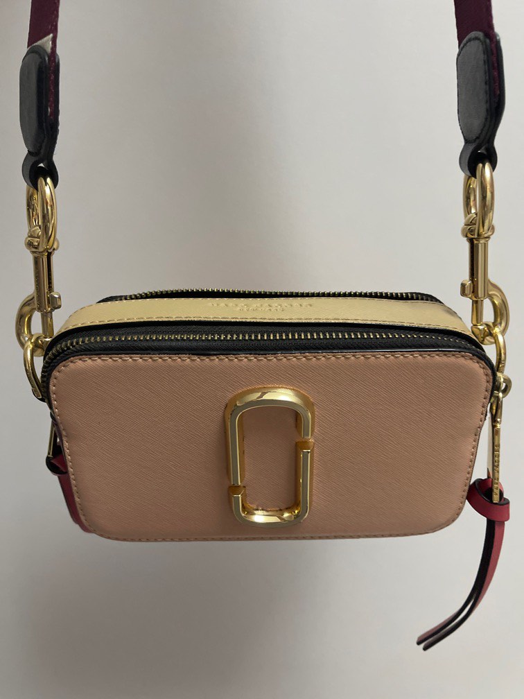 Marc Jacobs Snapshot Camera Bag, Women's Fashion, Bags & Wallets, Cross