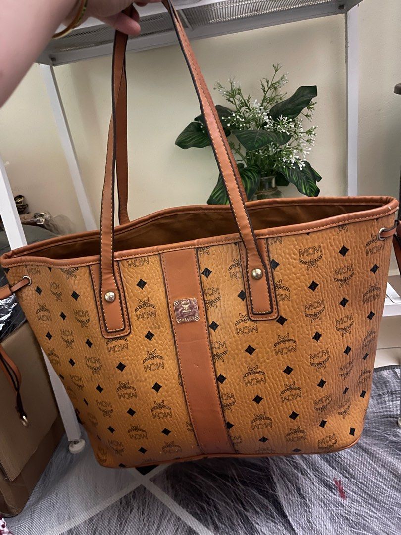 Fake mcm tote bags outlet
