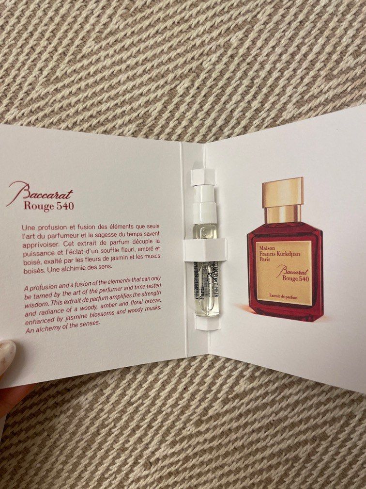 Baccarat best sale rouge eclat