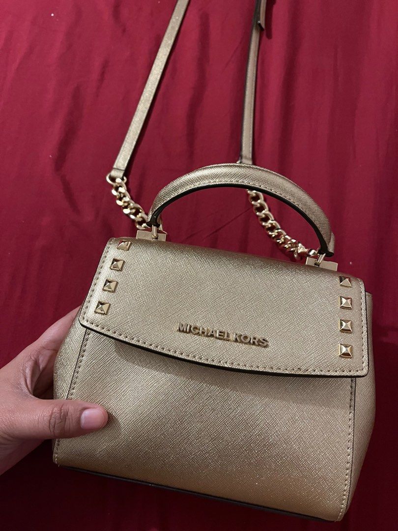 Michael kors mini karla deals