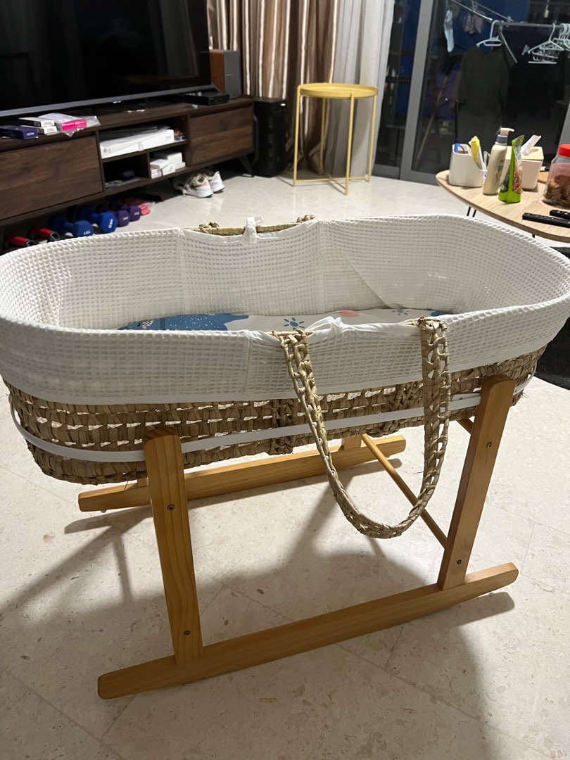 Moses basket, Babies & Kids, Baby Nursery & Kids Furniture, Cots