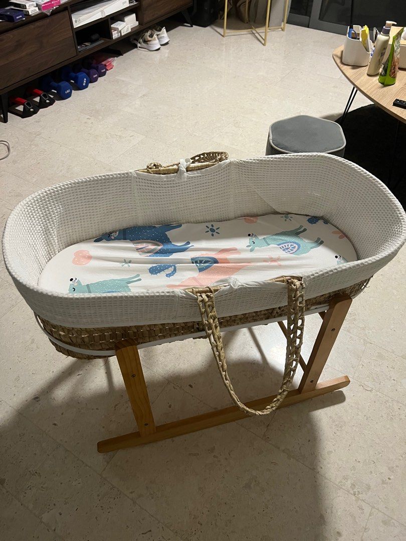 Moses basket, Babies & Kids, Baby Nursery & Kids Furniture, Cots