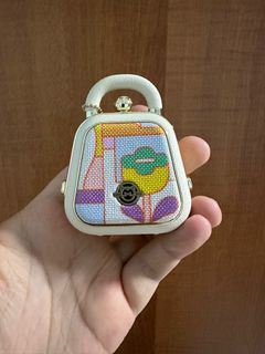 (Category: ) located in . Submitted by libingfan (Listing ID 1213309045, Image 1). Description: .