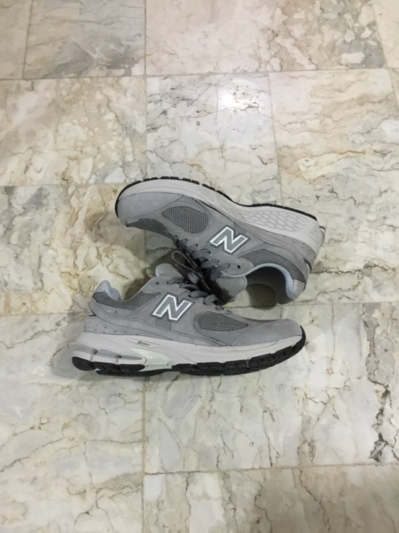 new balance 2002r retail price