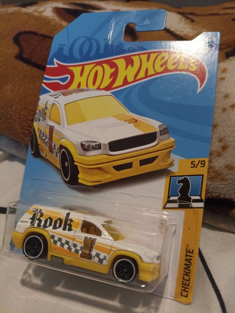 Chess shop hot wheels