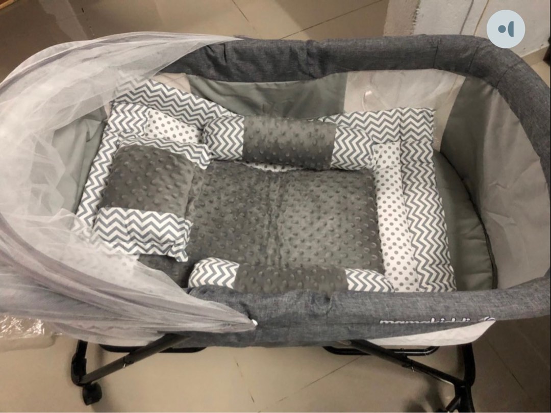 Newborn Baby Cot Multifunctional Foldable Rocking Cradle Baby Crib