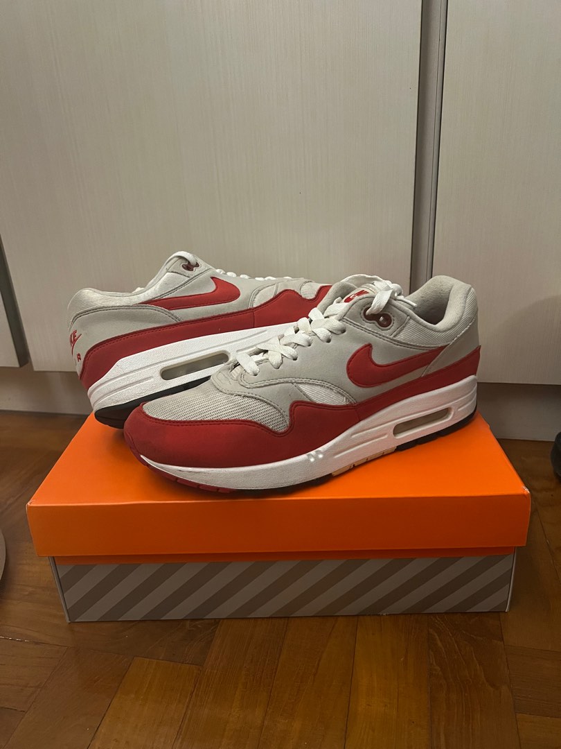 Nike air clearance anniversary red