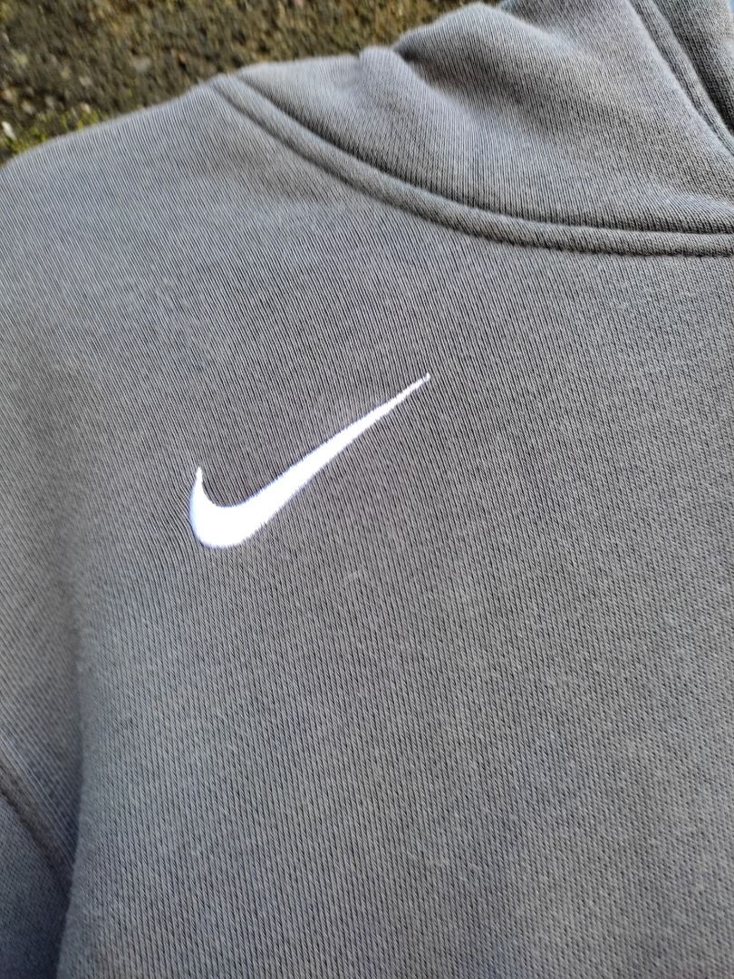 Nike logo on right side of hoodie clearance