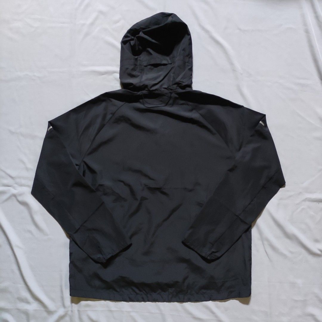 NIKE RUNNING LIGHT JACKET BLACK ORIGINAL SIZE XL, Olah Raga, Baju