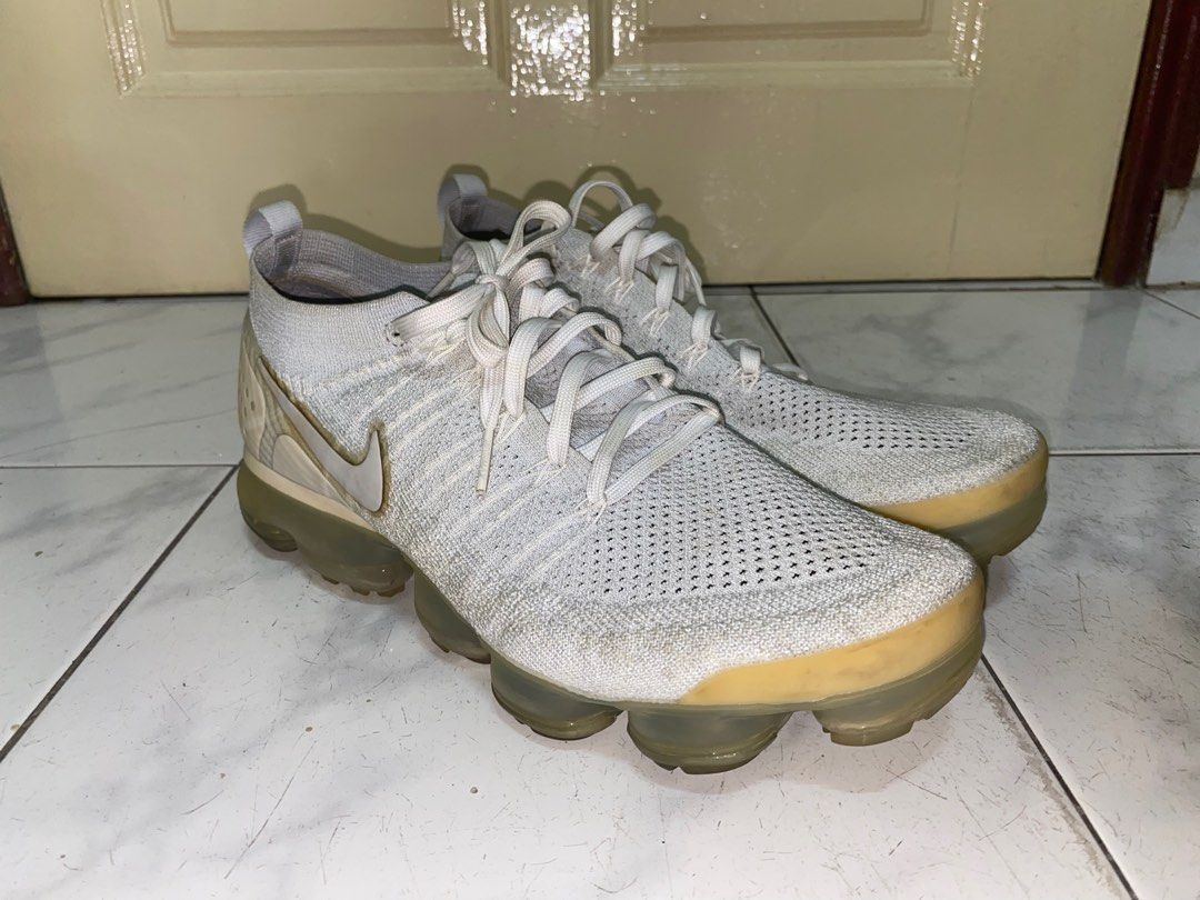 Nike vapormax 99 top