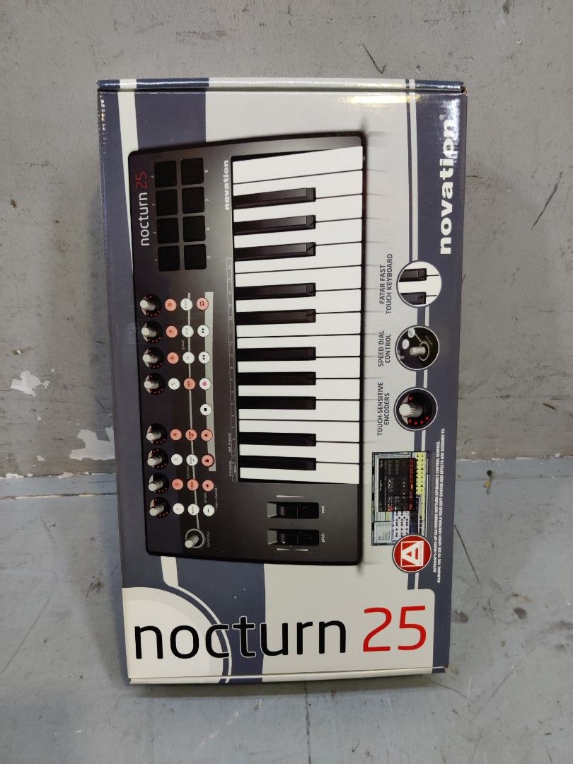 NOVATION NOCTURN 25 MIDI CONTROLLER, Hobbies & Toys, Music & Media