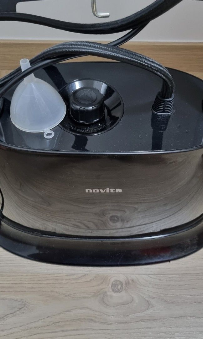 Novita Garment Steamer SS38, TV & Home Appliances, Irons & Steamers on