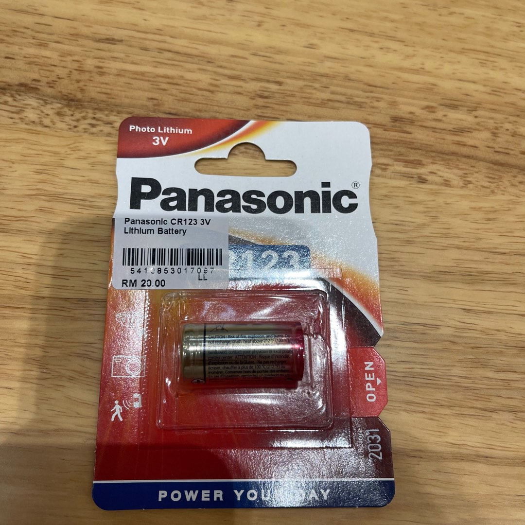 Pile Lithium CR123 Panasonic 3V - Pour Appareils Photo, Lampes Torches, Etc.
