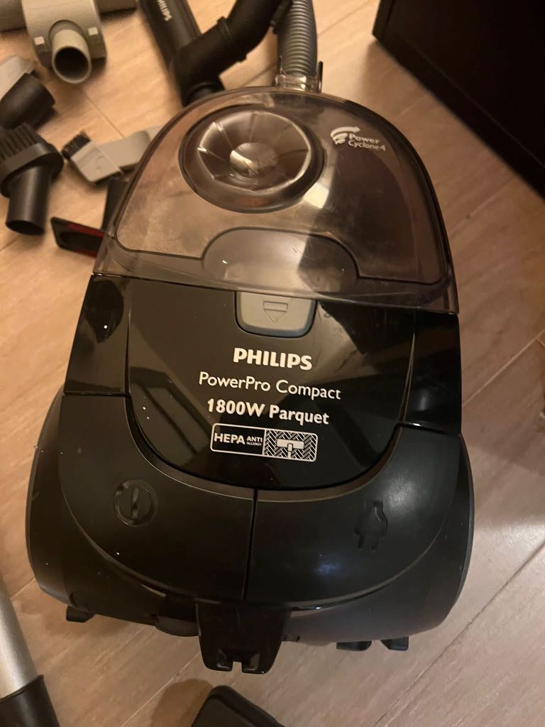 Philips vacuum cleaner - PowerPro Compact 1800W Parquet, 家庭電器, 吸塵機 ＆ 家居 ...