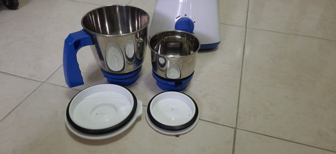 Pigeon prime outlet mixer grinder