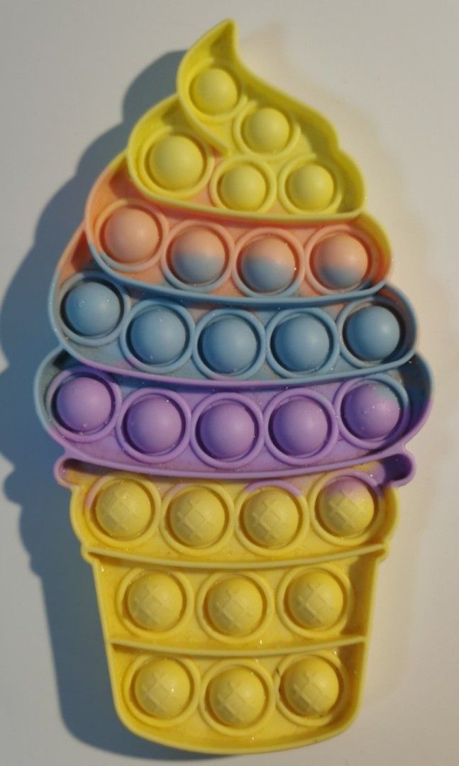 Pop it toy(ice cream) (Category: Kids Toys) located in Singapore. Submitted by jarrodnooh88862 (Listing ID 1213303125, Image 2). Description: .