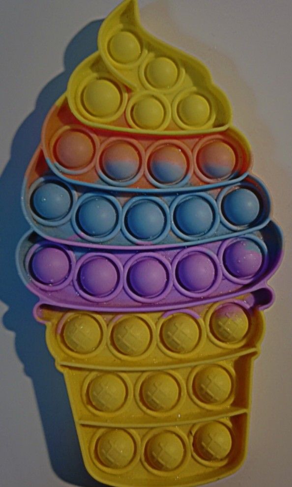 Pop it toy(ice cream) (Category: Kids Toys) located in Singapore. Submitted by jarrodnooh88862 (Listing ID 1213303125, Image 1). Description: .