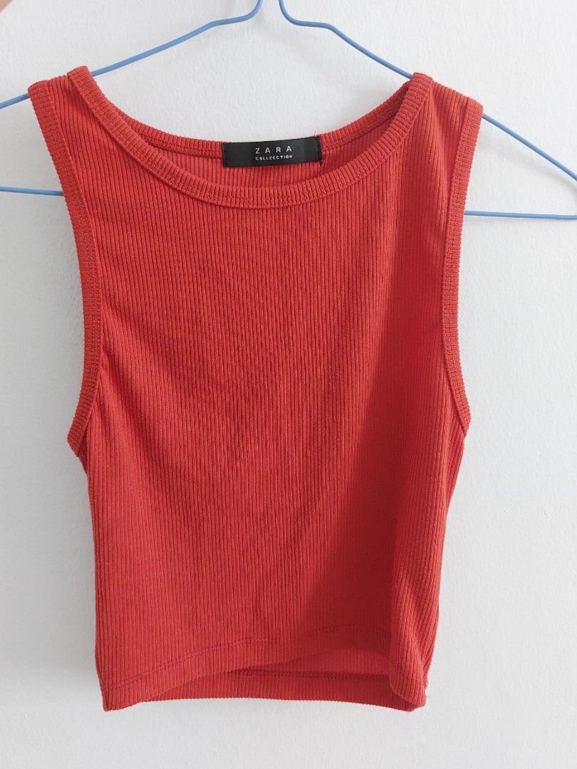 Rust colored tank top, Women's Fashion, Tops, Sleeveless on Carousell