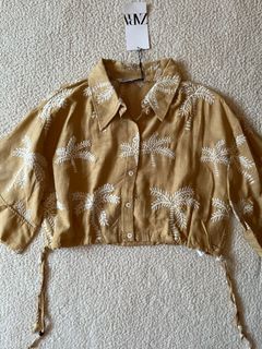 (Category: ) located in . Submitted by dcwardrobe01 (Listing ID 1213196260, Image 1). Description: .