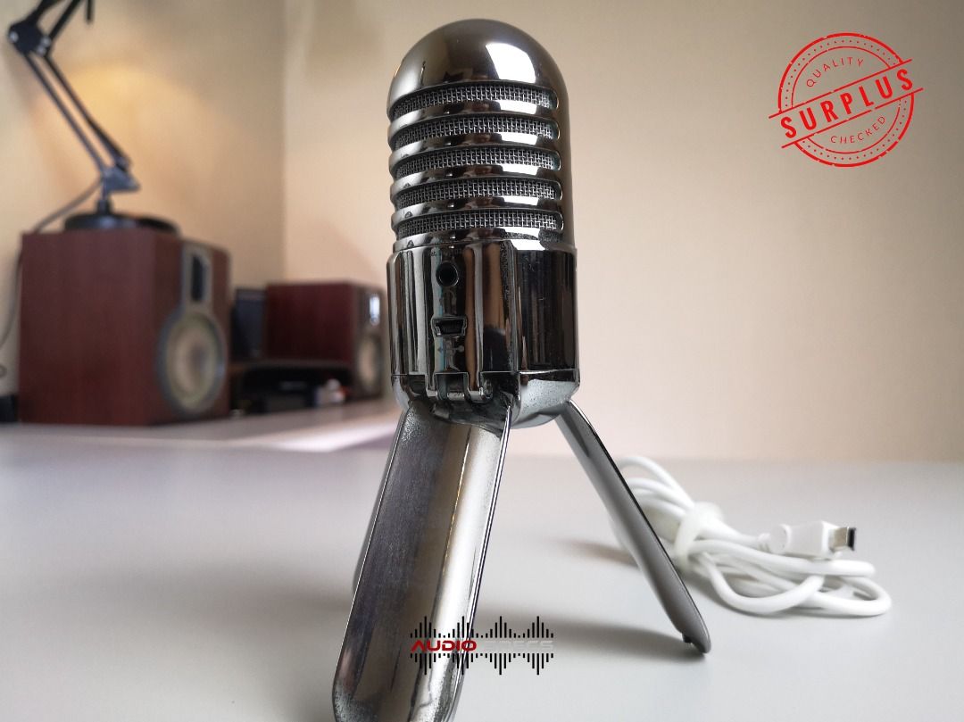 Samson Meteor Mic Studio Recording Condenser Microphone Fold-back Leg with USB Cable Carrying Bag for Computer (Category: Microphones) located in Quezon City. Submitted by allanpauco (Listing ID 1213303816, Image 3). Description: Samson Meteor Mic Studio Recording Condenser Microphone Fold-back Leg with USB Cable Carrying Bag for Computer P 2850 Slightly used in good working and sounding condition. Comes with USB cable. Features: Professional stu