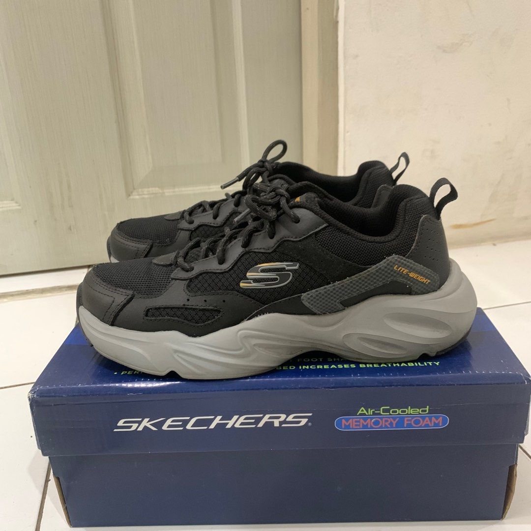 Sepatu discount sneakers skechers