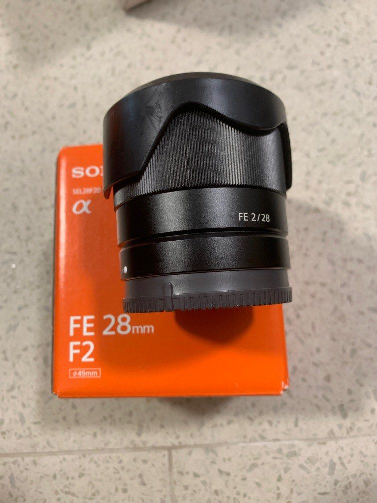 sony-fe-28mm-f2-photography-lens-kits-on-carousell