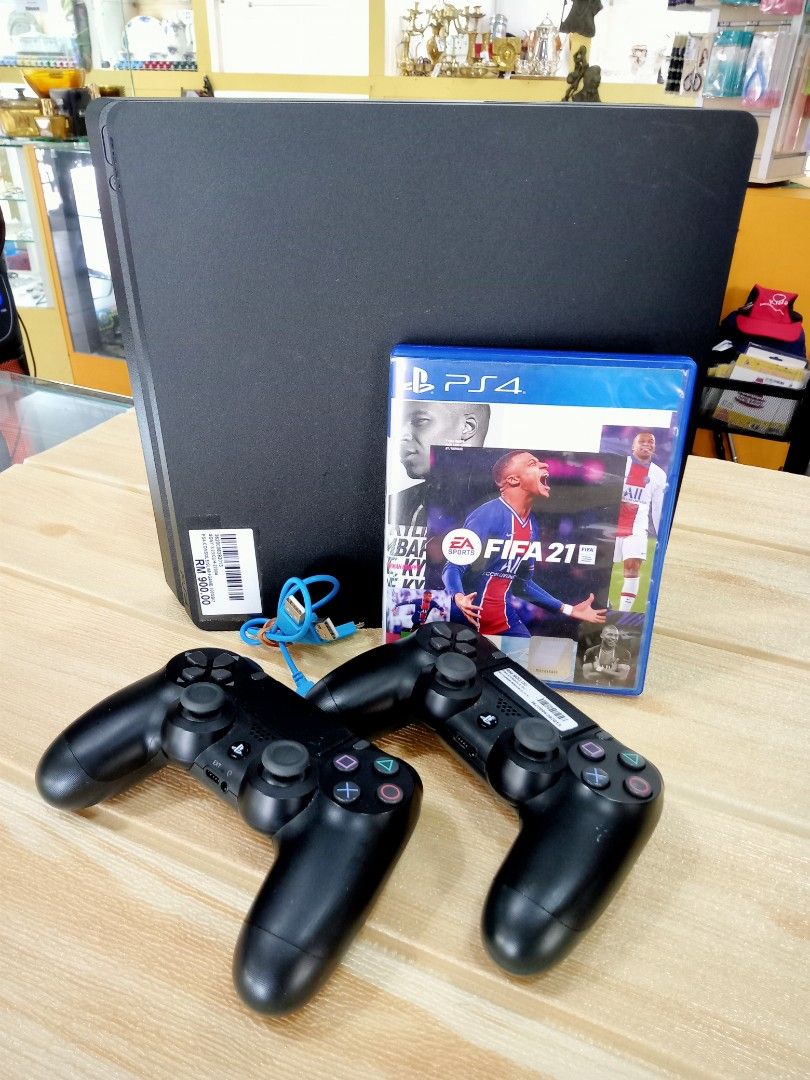 Sony PS4 CUH-2200A Console Slim With 2 Joystick 500gb & 1 Game